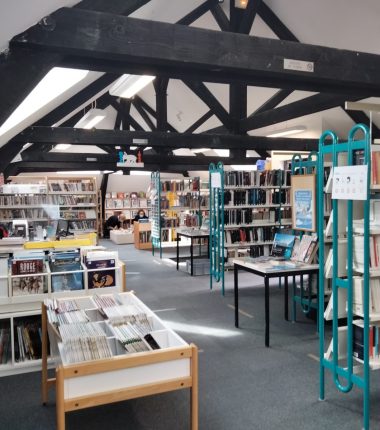 Bibliothèque de Saint Etienne de Crossey